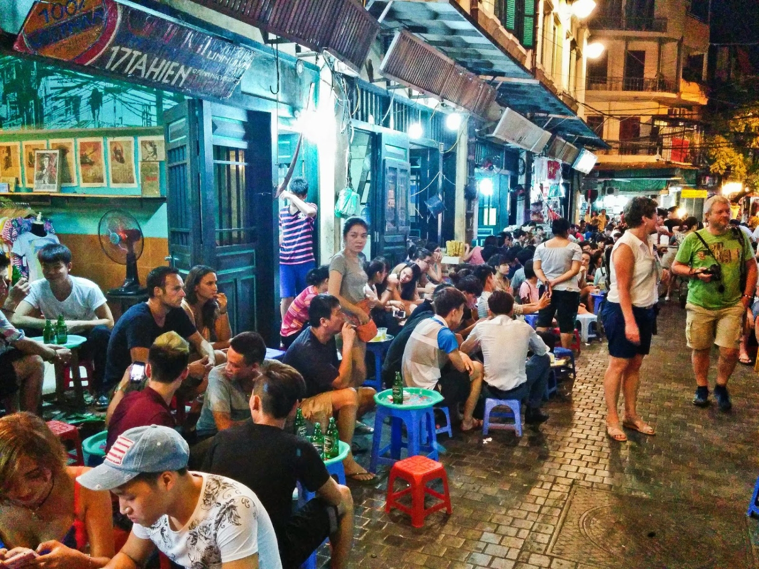 Hanoi street food