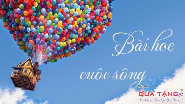 Khi bạn thấy mình đang trong một tình huống mà tất cả mọi người đều ngồi nhìn nhau, đã đến lúc bạn phải bước lên.