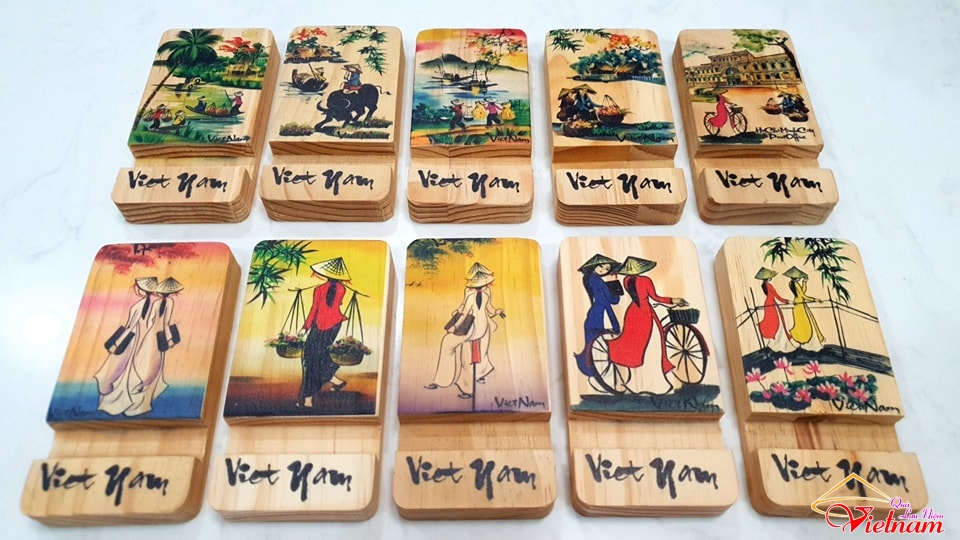 gac dien thoai go (1)