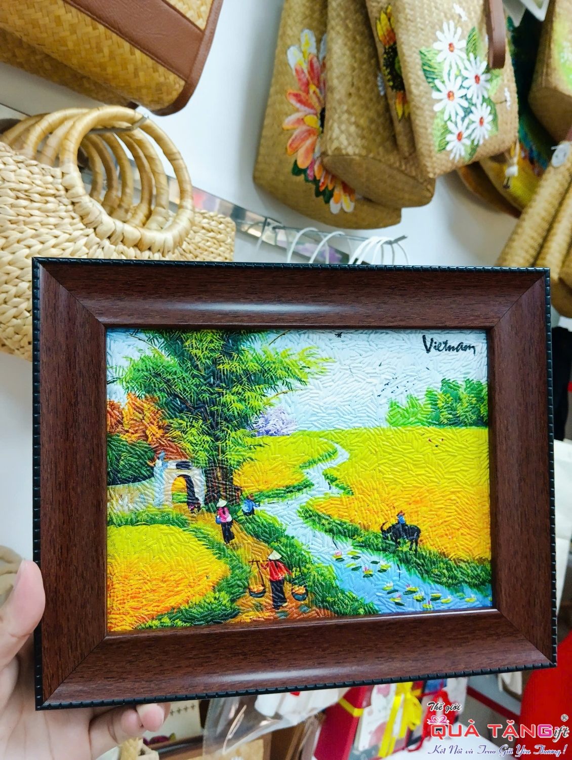 z6005414510751 70b3de304408320159b128f22718761b