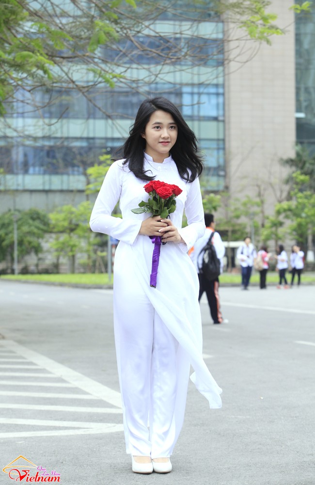 1428552858 shtenu sinh ao dai truong amstemdam ha noi 10 nhtu